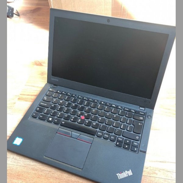 Lenovo ThinkPad X260 Ultrabook i5/256GB/8GB/Win10Pro